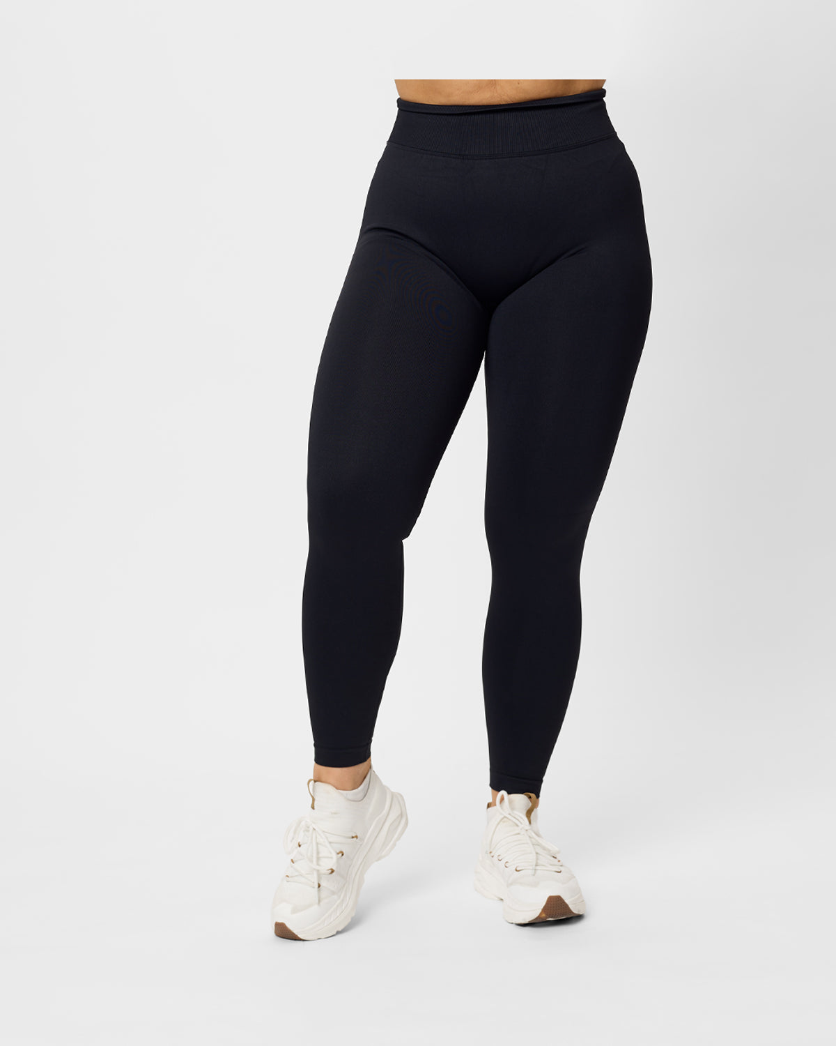 Korkeavyötäröiset Squat Proof Intense -leggingsit