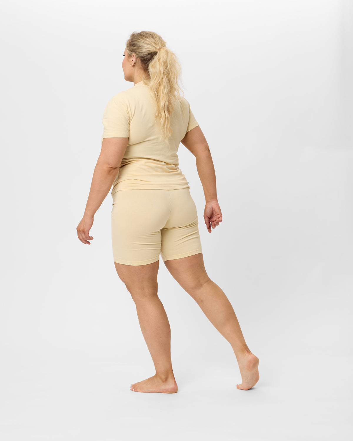 Focused Wear Lounge T-paita & Shortsit -oloasusetti