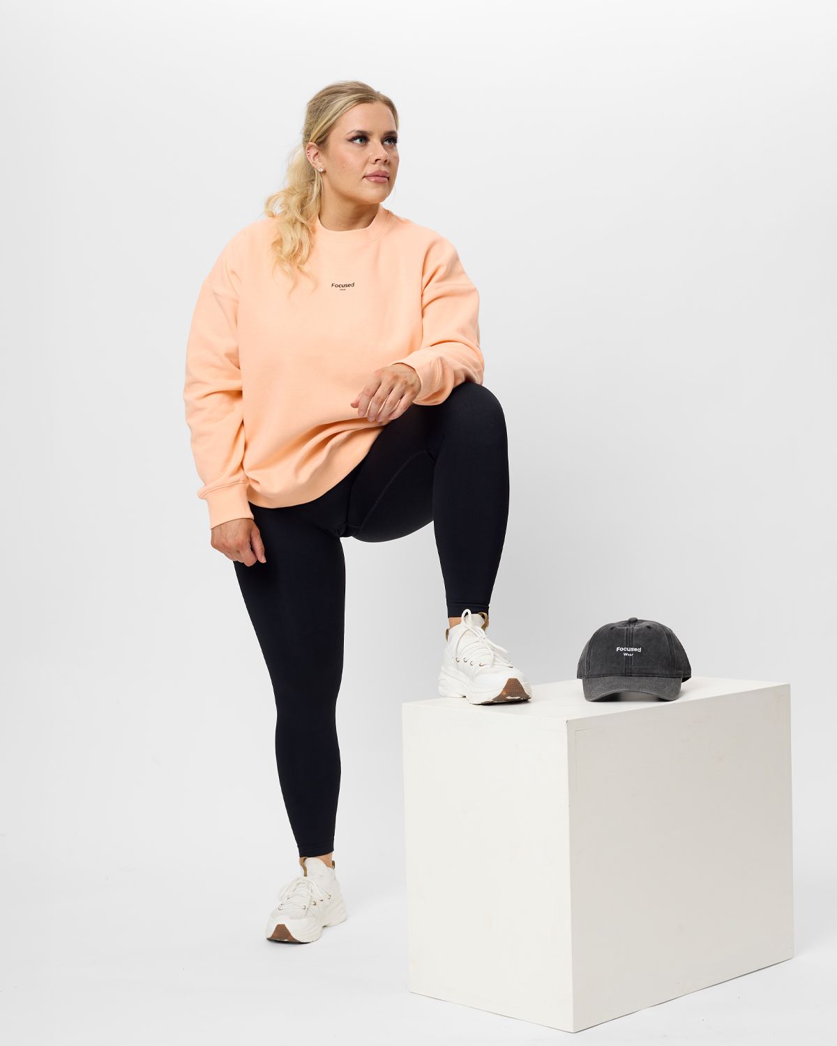 Oversized Essential crew neck collegepaita